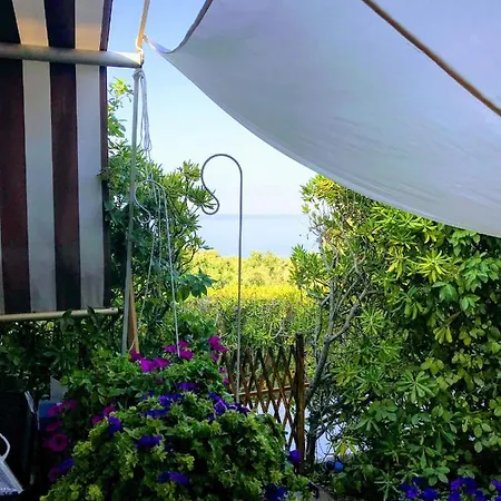 La Casina Di Lola Holiday home
